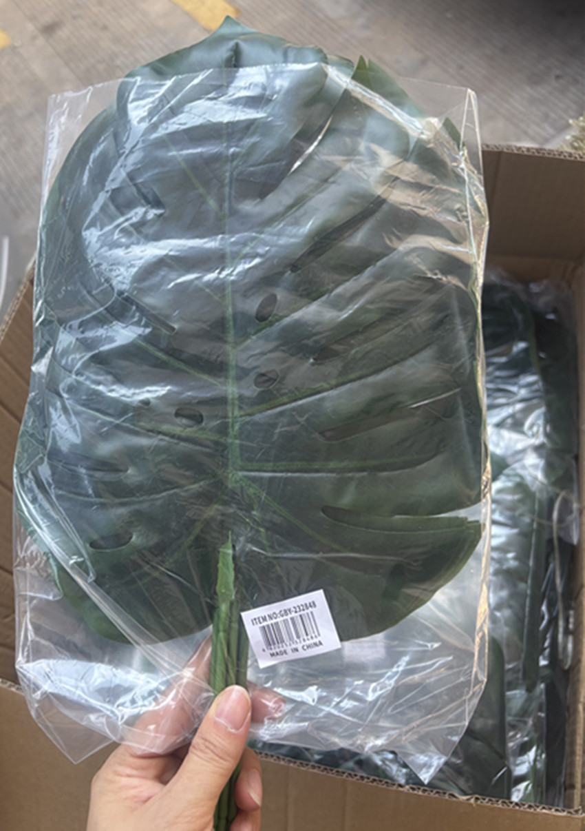 0.6oz Artificial Monstera Leaf Stem, Forest-Green 9"X11"X19" - Image 2