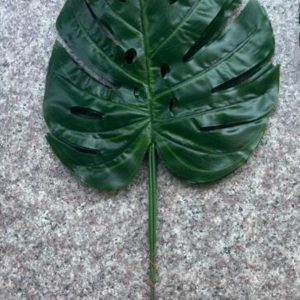 10in 0.6oz Artificial Monstera Leaf Stem, Dark-Green 10"X12"X19"